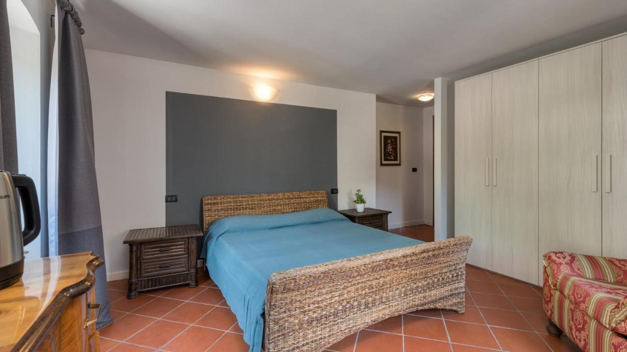 B&B Lawanda Idro 외부 사진